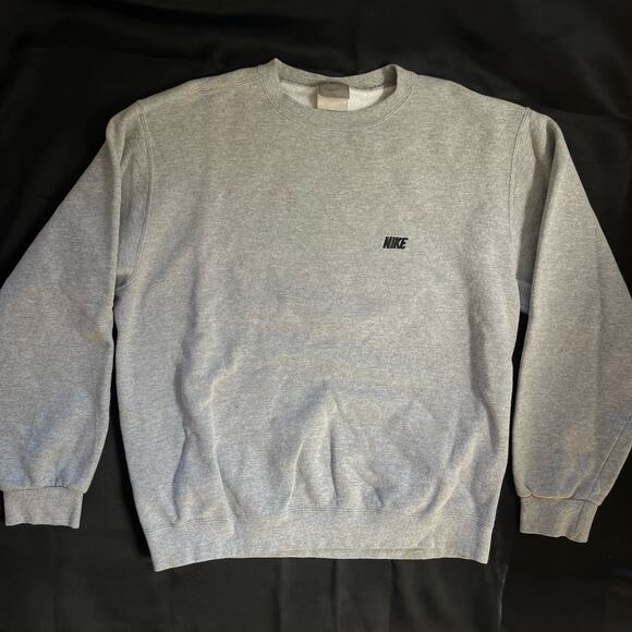 Vintage Nike Crewneck Sweatshirt Gray Made in USA Small Swoosh Logo 90s Size L - Picture 1 of 11